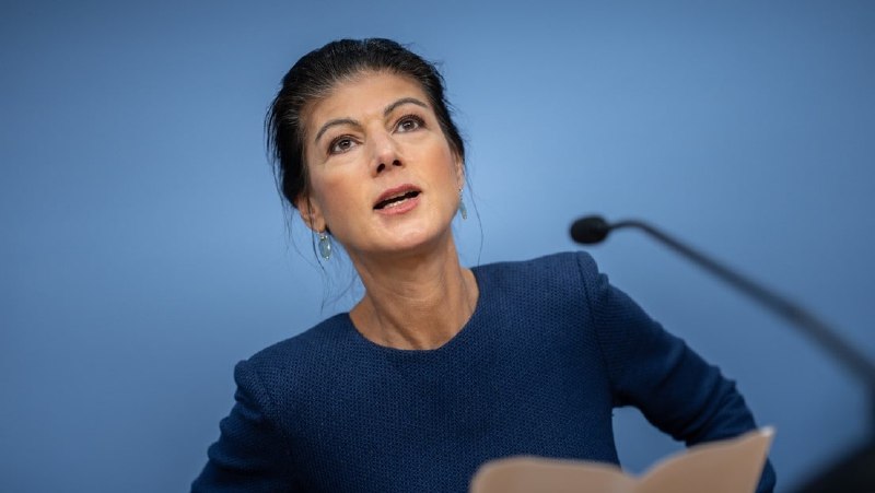 Wagenknecht: Regierungsextremismus wäre ein Fall für den VerfassungsschutzIn einem
