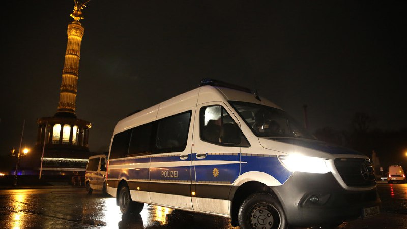 Silvesternacht in Deutschland: Tote und Verletzte, Brände und Ausschreitungenð¥In