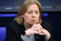 SPD-Bundestagsabgeordnete droht mit KoalitionsbruchDie Bundestagsabgeordnete Carolin Wagner (SPD) hat