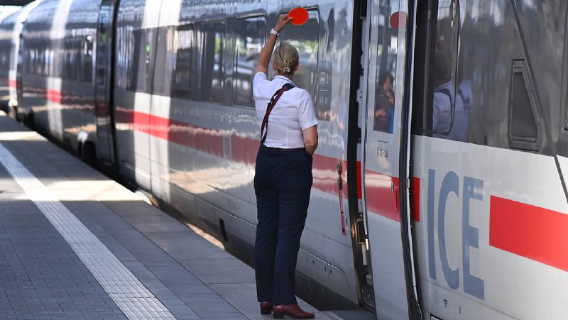 Immer mehr Ausschreitungen: Deutsche Bahn setzt auf Bodycamsð„Wie die