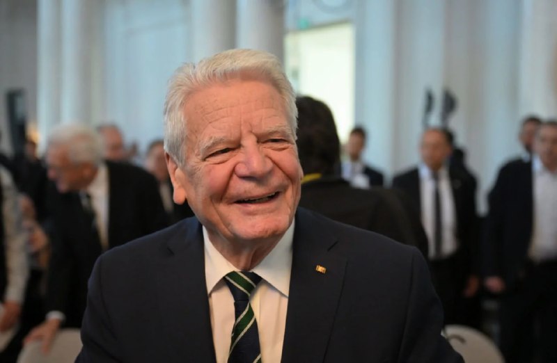 Gauck wirbt für Verliererkoalition gegen die AfDð¤¡Der ehemalige Bundespräsident
