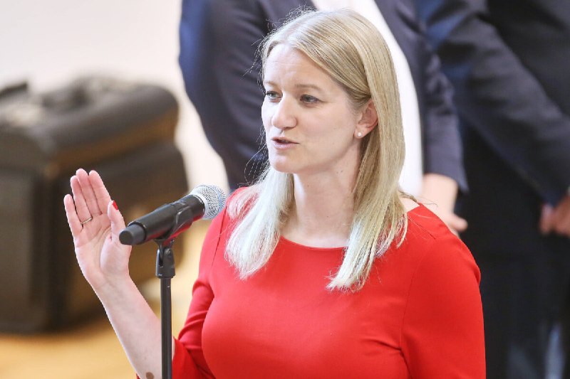 SPD Niedersachsen: Schamlose Luxusreisen von Justizministerin Wahlmannð¥Das Massaker von