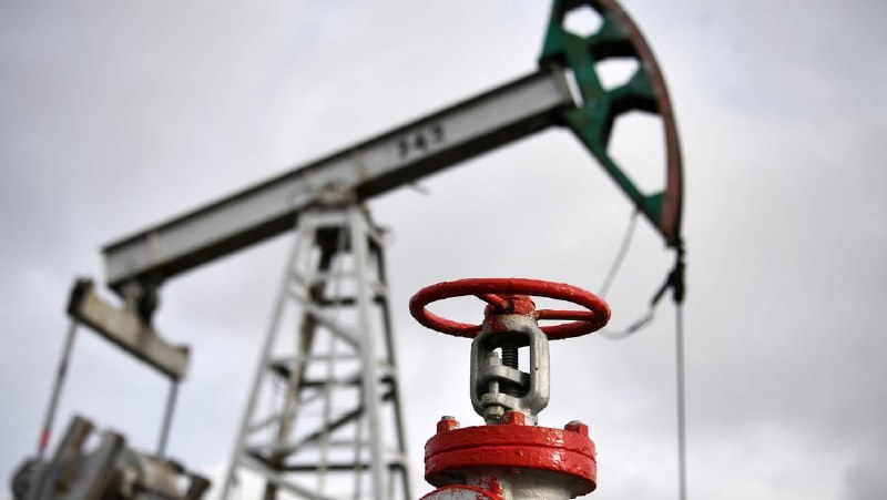 Russlands Öleinnahmen sind im vergangenen Monat im Vergleich zum