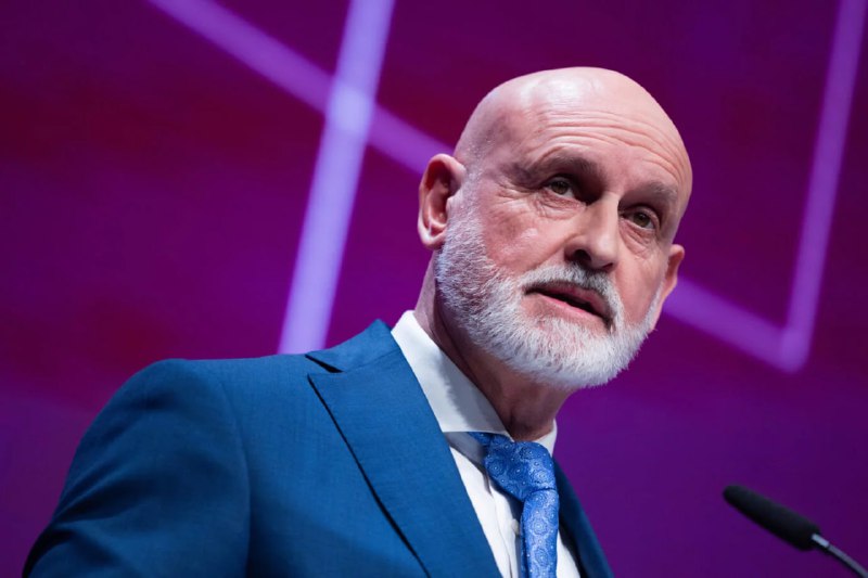 Beamtenbund-Chef sieht „genug Geld“ für Gehaltserhöhungen im Staatsapparatð¤¡Der Vorsitzende