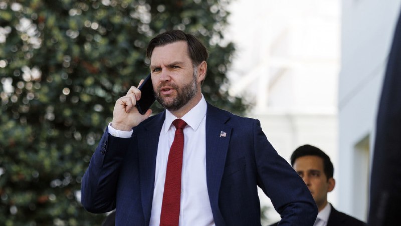 Vance verlässt Islamabad ohne Einigung – Gespräche zwischen USA