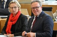 Kommunisten unter sich: BSW stellt sich in KI-Affäre hinter