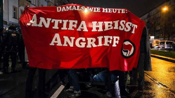 Verdi finanziert Antifa-Gewaltexzesse gegen AfD-Parteitag in Erfurtð¥Der NRW-Landesverband der