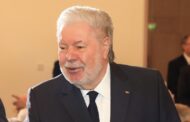 Ex-SPD-Chef Kurt Beck beschwört “Weimarer Verhältnisse“ wegen AfD-ErfolgenKurz nachdem