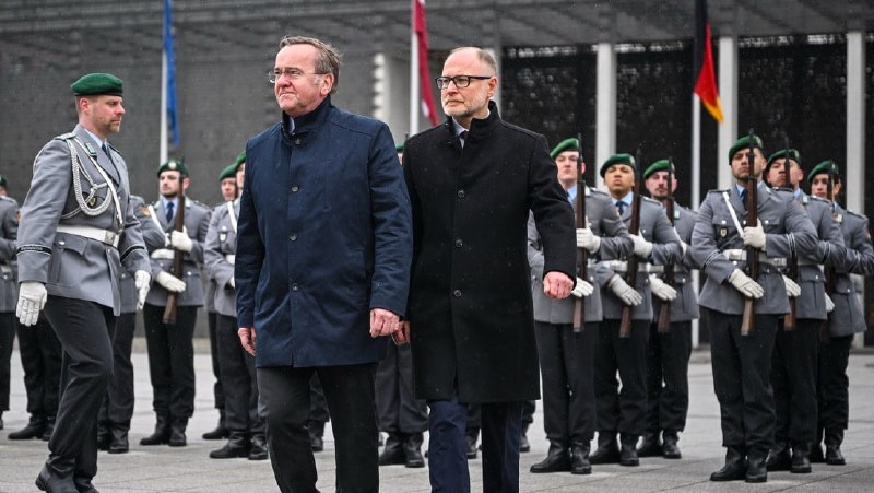 Lettlands Verteidigungsminister: Deutschlands führende Rolle in der NATO ist