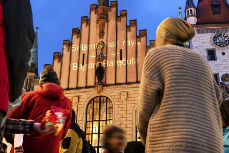 Ramadan-Ende: München setzt Lichtzeichen, Stuttgart versinkt im VerkehrschaosRund 3.000