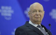 WEF–Verbrecher Klaus Schwab tritt zurückð¥Klaus Schwab, Gründer und langjähriger