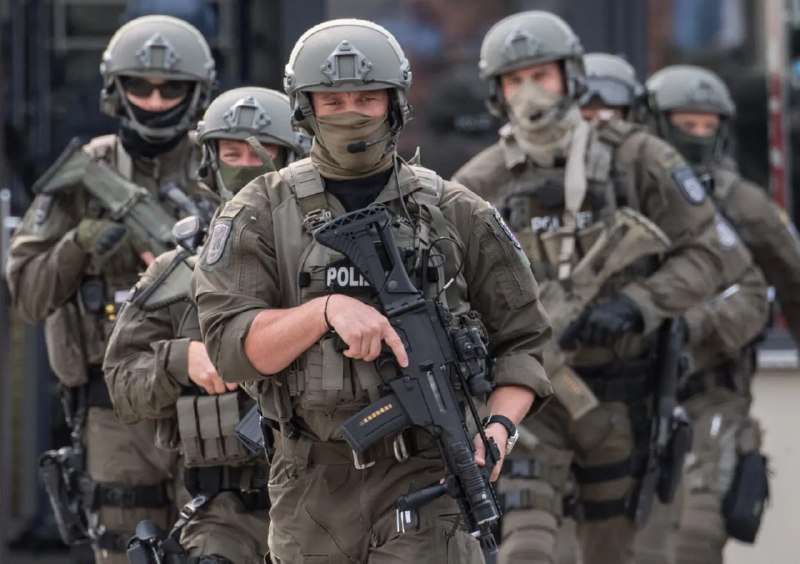 Terroralarm in Zwickau: SEK nimmt 13jährigen Syrer festDie Polizei