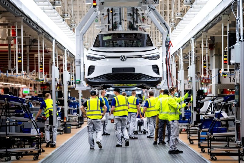China-Absturz reißt VW noch tiefer in die KriseVolkswagen hat im