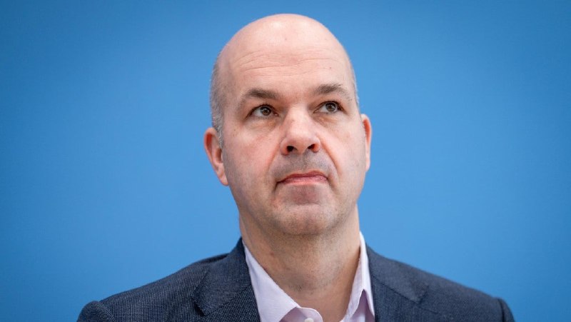 Fratzscher fordert Autofrei-Sonntage und Verkauf strategischer Goldreserven ð¥Die Bundesrepublik