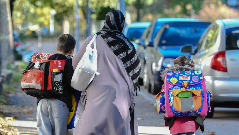 Familiennachzug: Bevölkerungsaustausch durch die Hintertürð¥Bis Ende November 2025 wurden