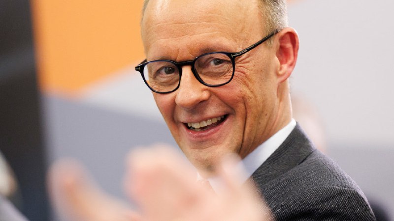 Nur noch 73 Prozent der Bürger mit Merz unzufriedenðDas