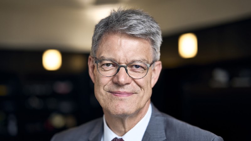 Regierungschaos geht weiter: Verkehrsminister Schnieder will rausNachdem am Freitag