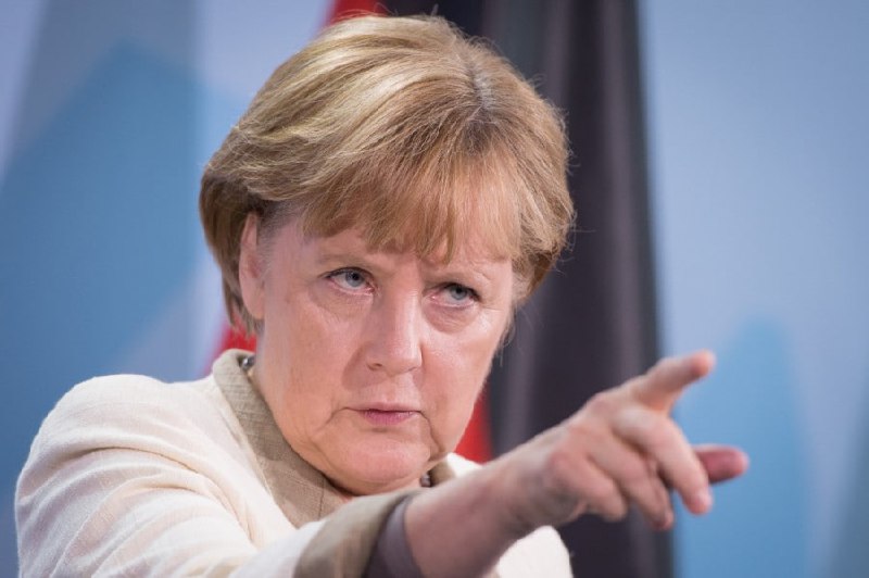 Brisant: So nahm Merkel den BND an die kurze